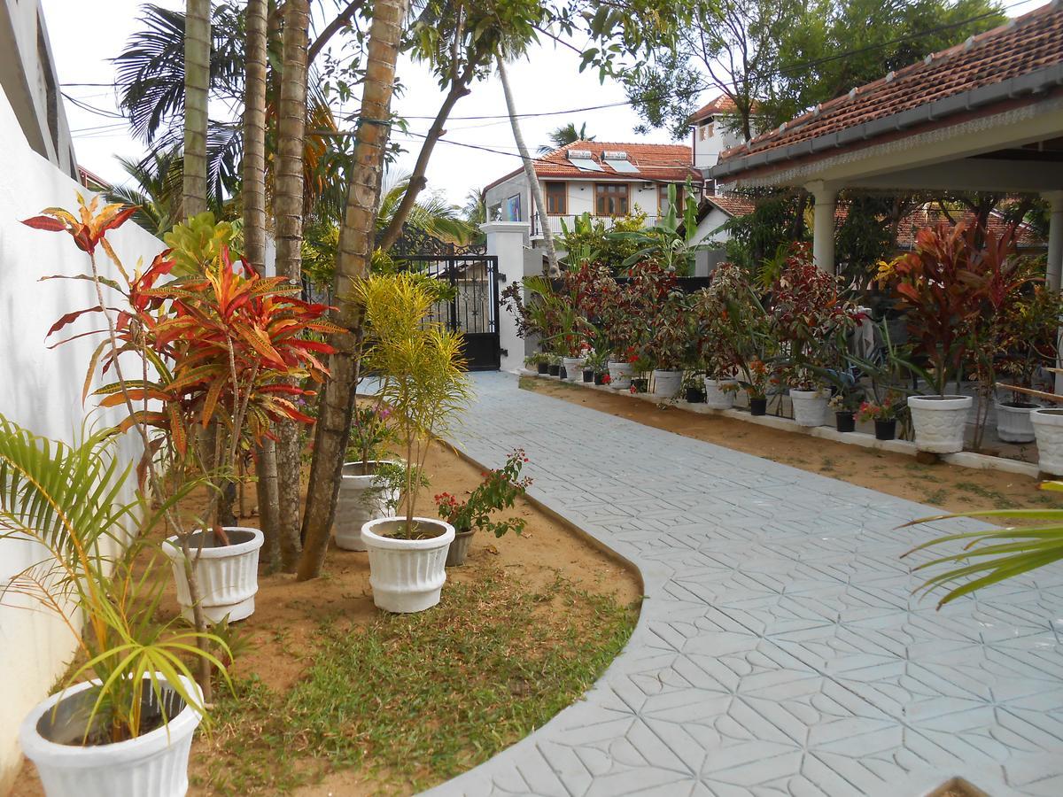 Villa Rodrigo Negombo Luaran gambar